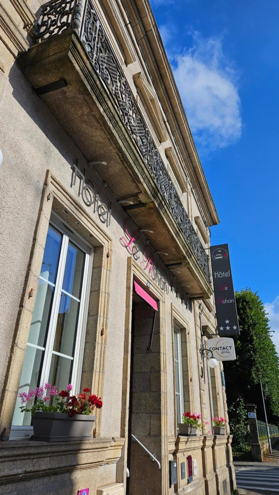 Hotel Le Rohan Charme Et Caractere Pontivy Kültér fotó